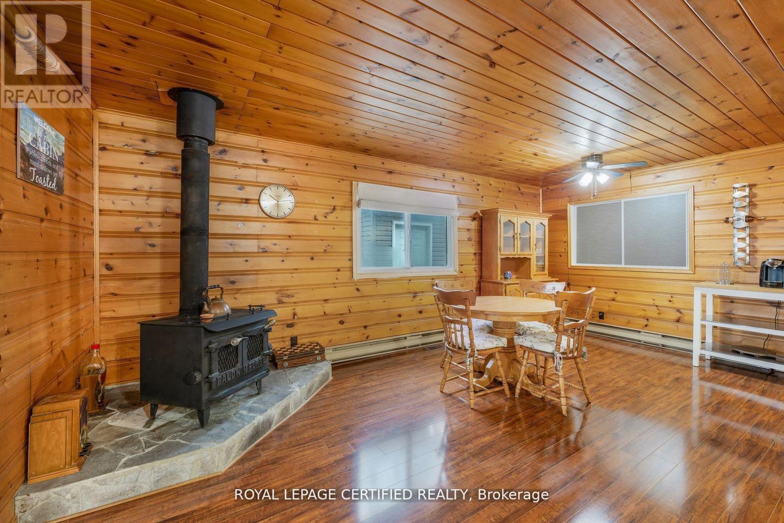 598 Duclos Point Road, Georgina, Ontario  L0E 1N0 - Photo 5 - N13015864