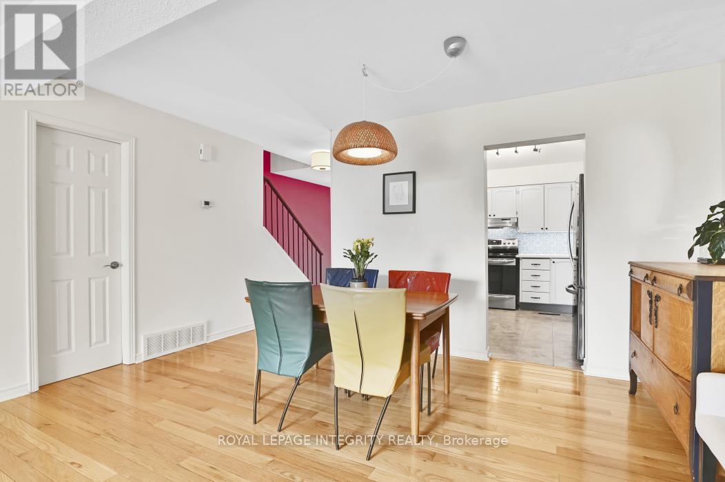 430 Sandhamn Private, Ottawa, Ontario  K1T 2Z1 - Photo 9 - X12968440