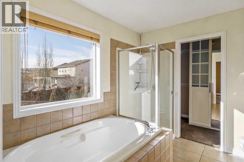 153 Kincora Bay Nw, Calgary, Alberta  T3R 1L4 - Photo 14 - A2284623