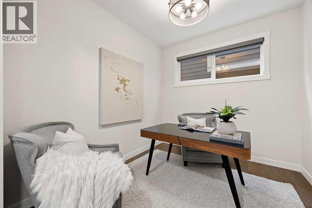 225 West Grove Way SW, Calgary, Alberta  T3H 1Z4 - Photo 6 - A2299131