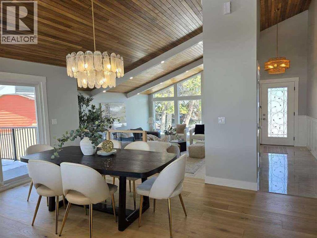 172 Oakchurch Place SW, Calgary, Alberta  T2V 4B5 - Photo 6 - A2302538