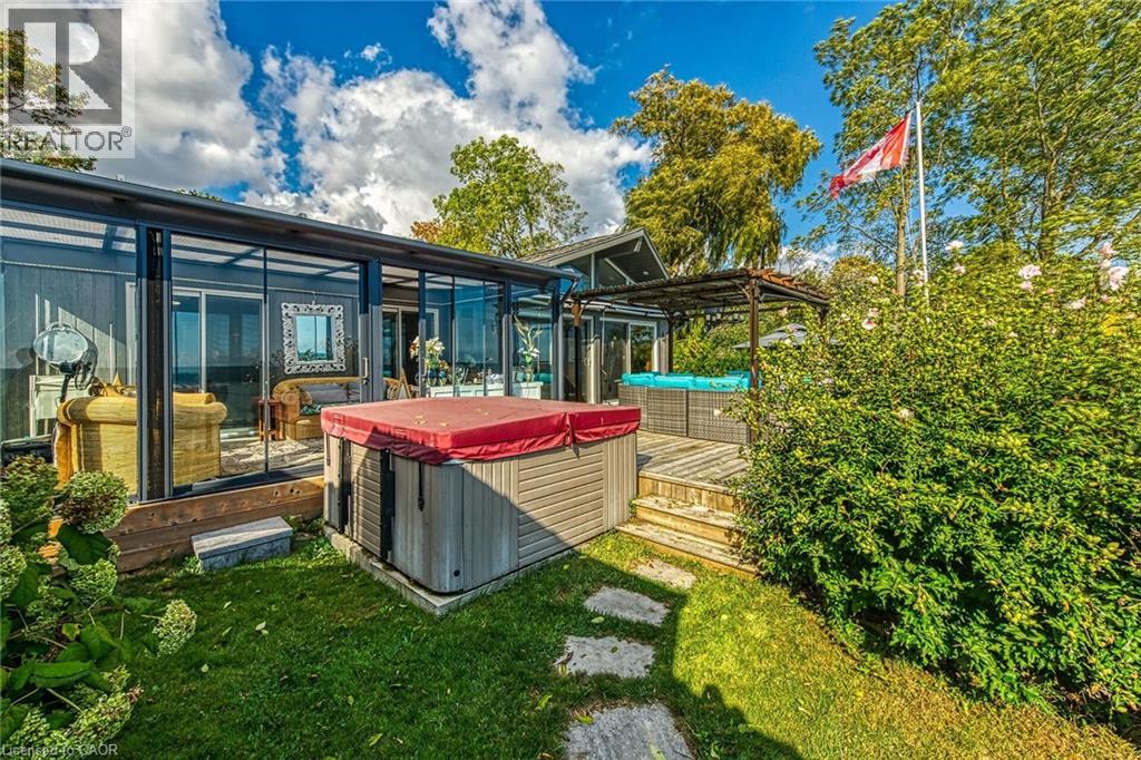 2023 Maple Boulevard, Port Dover, Ontario  N0A 1N2 - Photo 38 - 40813125