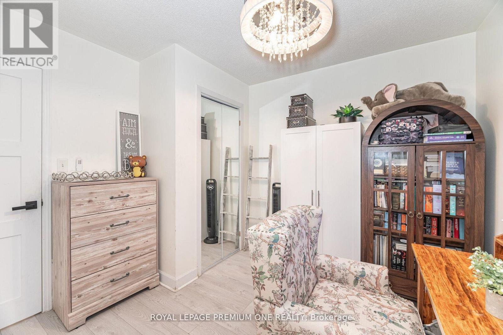 47 Triple Crown Avenue, Toronto, Ontario  M9W 7E5 - Photo 28 - W13015830