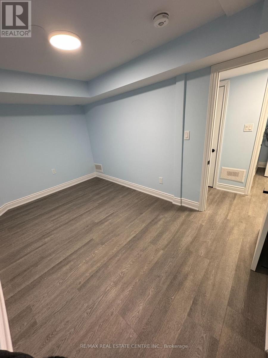Basement - 1258 Listing Agent To Confirm Street, Mississauga, Ontario  L5V 1K6 - Photo 5 - W13015840