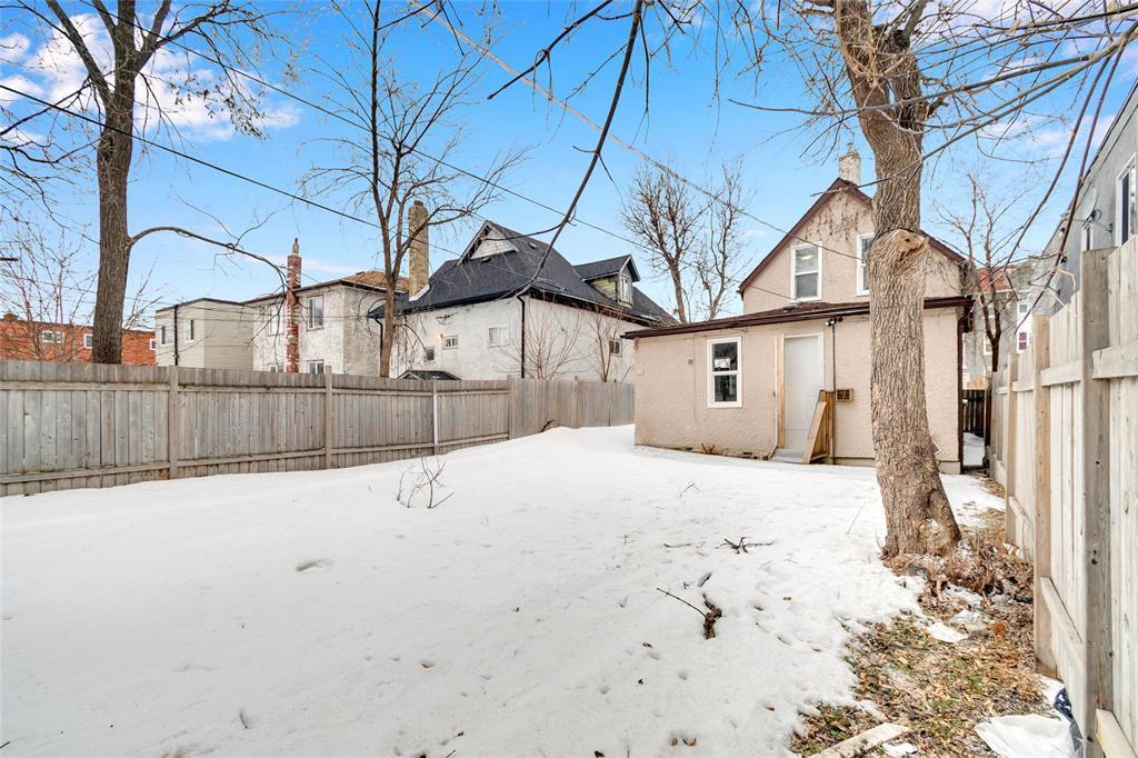 549 Sherbrook Street, Winnipeg, Manitoba  R3B 2W9 - Photo 24 - 202605729