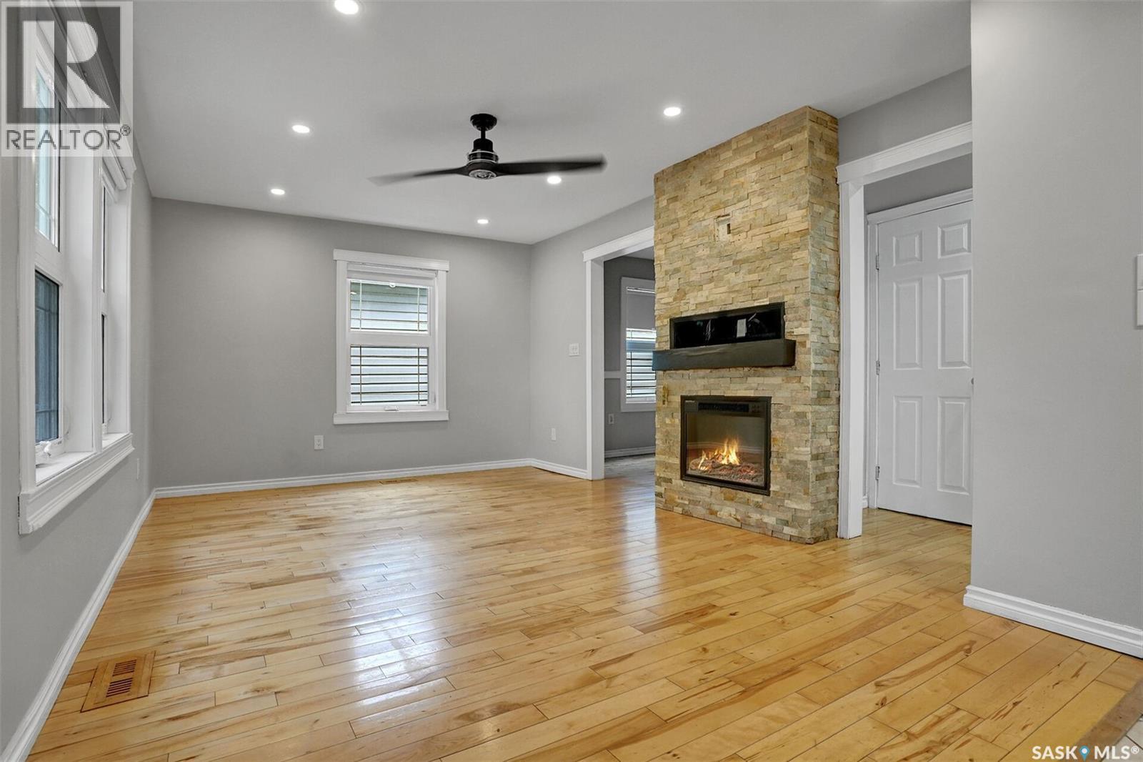 1143 Wascana STREET, Regina, Saskatchewan