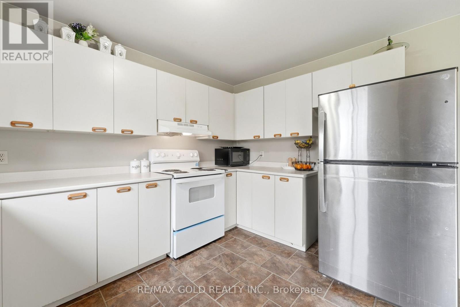 70 - 141 Condor Court, London East, Ontario  N5W 6A1 - Photo 13 - X13015826