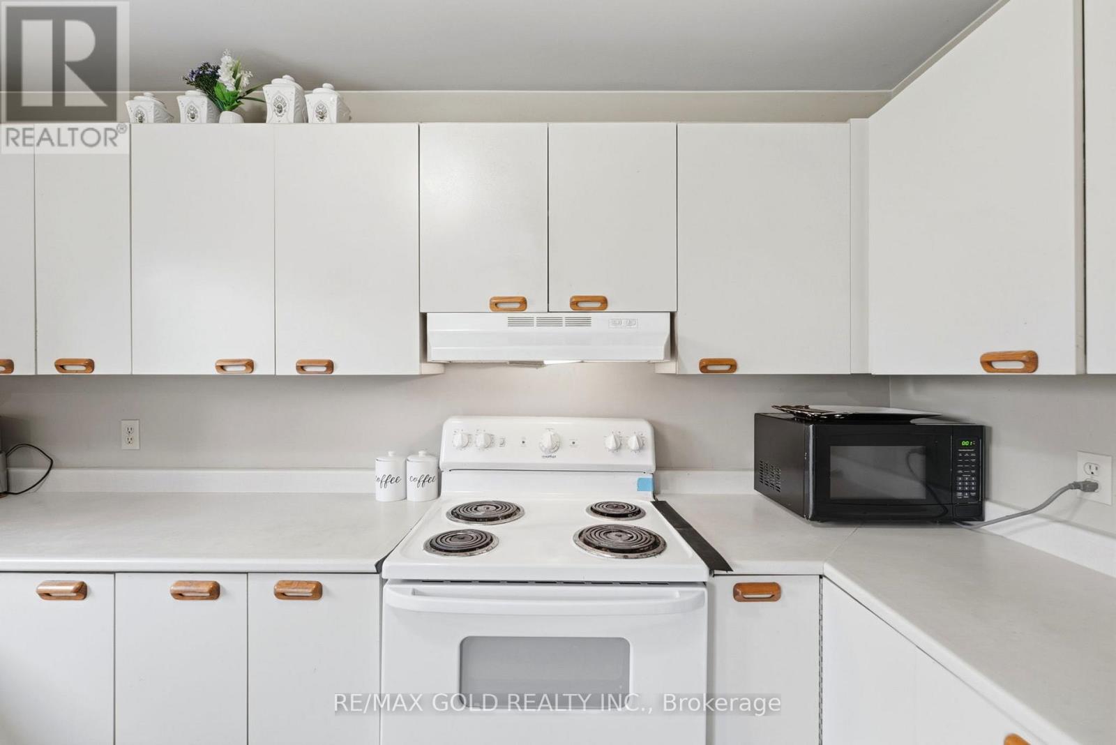 70 - 141 Condor Court, London East, Ontario  N5W 6A1 - Photo 16 - X13015826