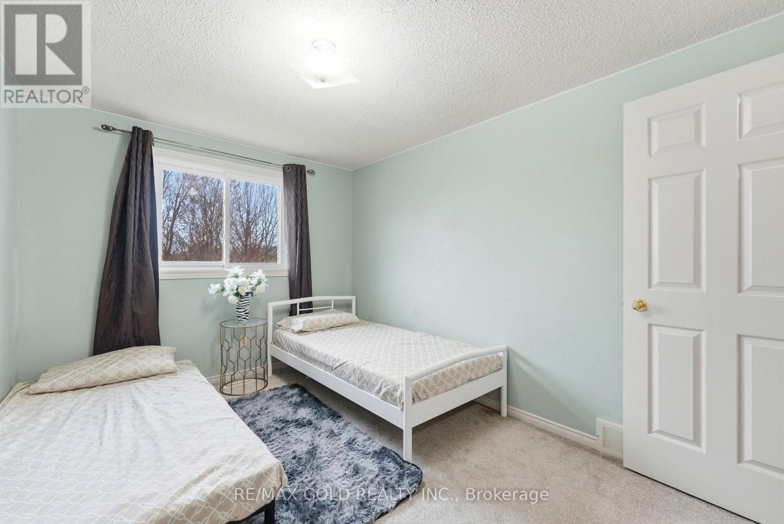 70 - 141 Condor Court, London East, Ontario  N5W 6A1 - Photo 31 - X13015826