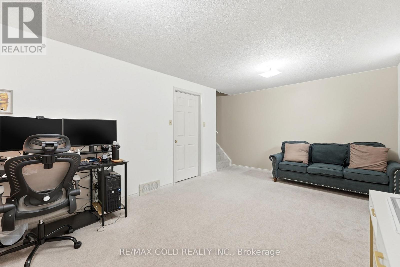 70 - 141 Condor Court, London East, Ontario  N5W 6A1 - Photo 33 - X13015826