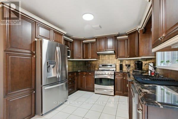 35 Loraine Avenue, Quinte West, Ontario  K8V 6R4 - Photo 10 - X13015858