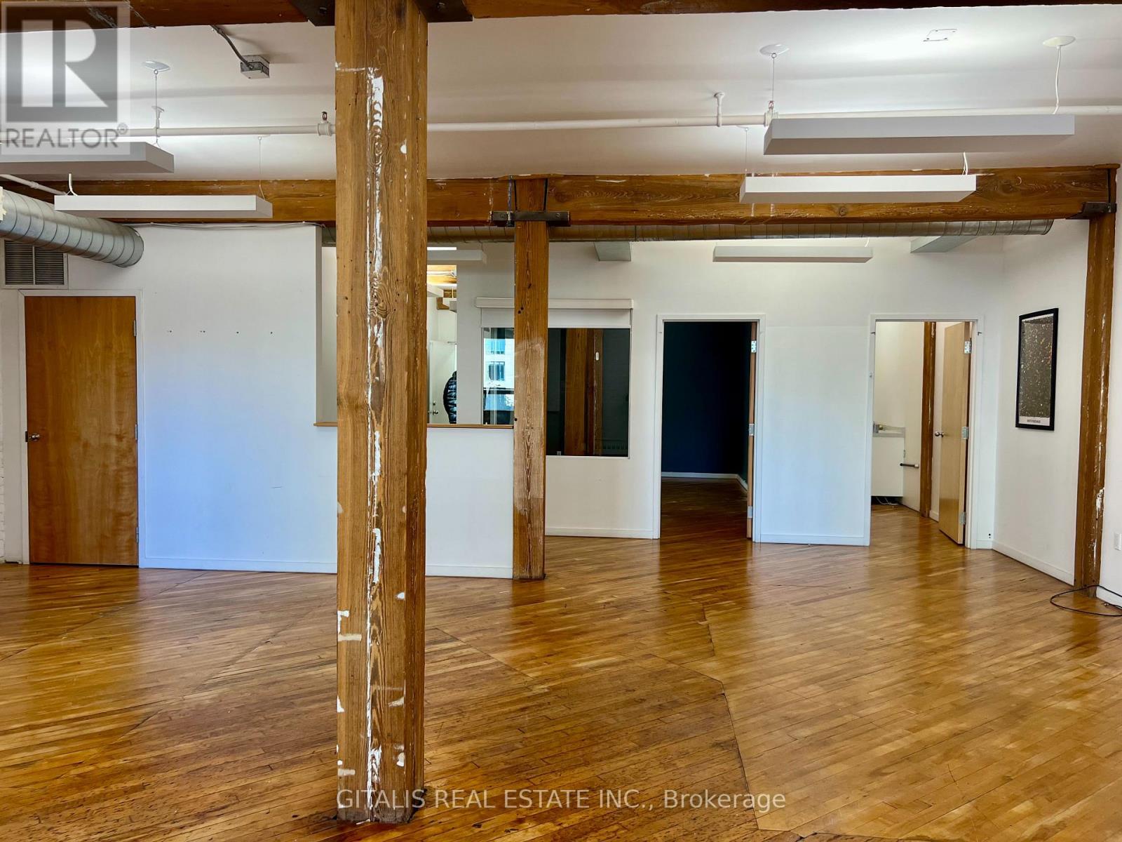 302 - 20 Maud Street, Toronto, Ontario  M5V 2M5 - Photo 3 - C12664700