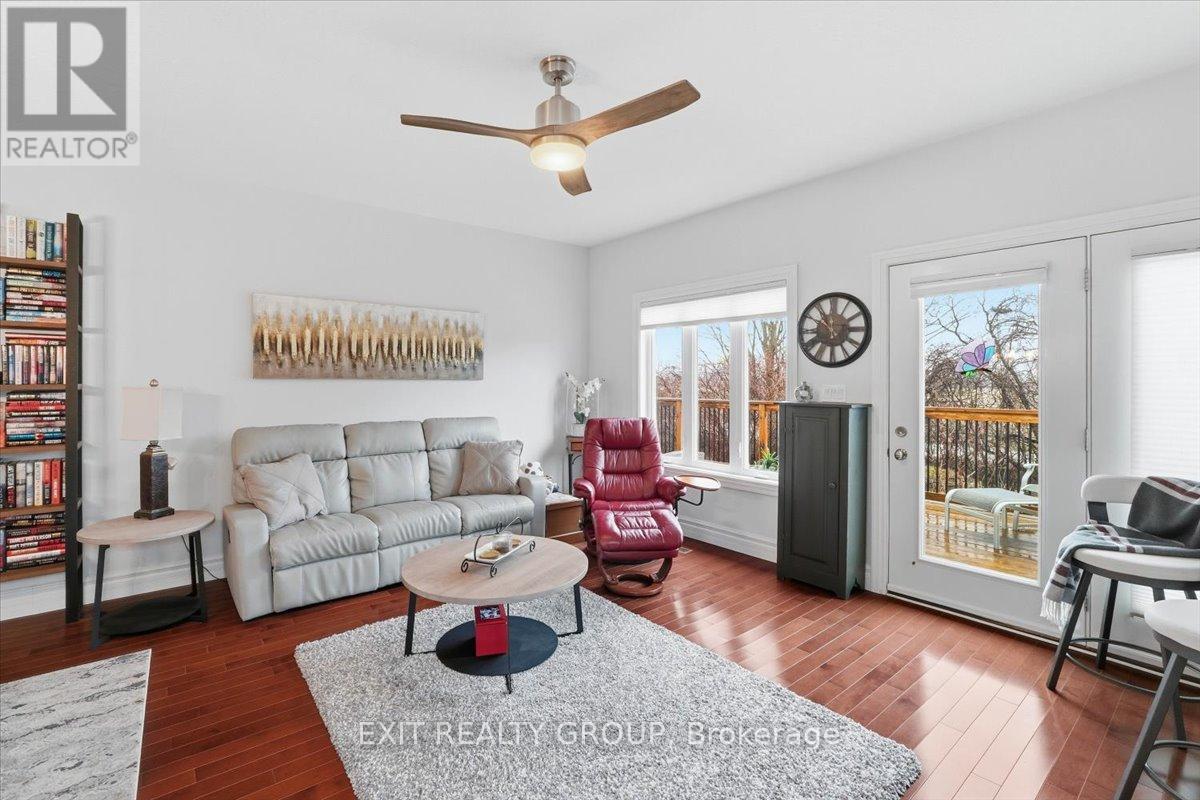 12 Dorchester Drive, Prince Edward County, Ontario  K0K 3L0 - Photo 12 - X13002416