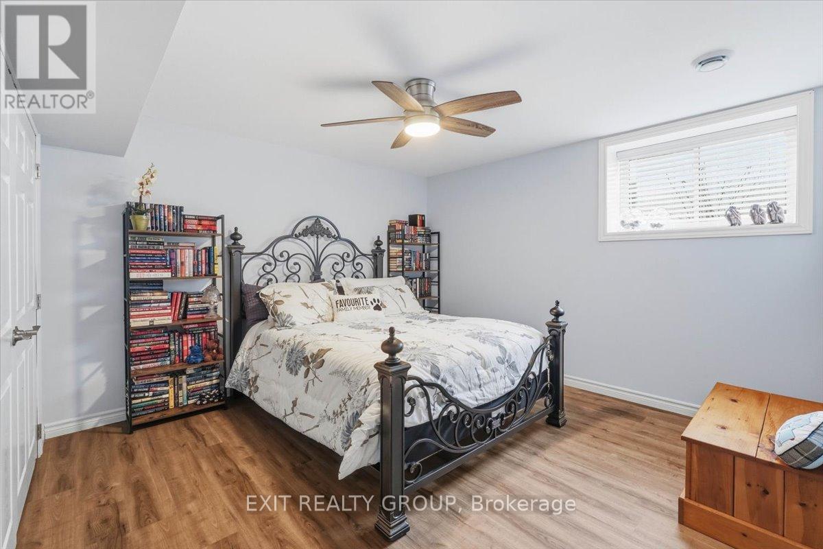 12 Dorchester Drive, Prince Edward County, Ontario  K0K 3L0 - Photo 30 - X13002416