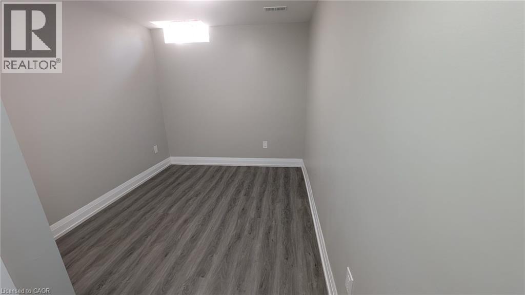 100 Bridgeport Crescent Unit# Lower Level, Hamilton, Ontario  L9K 1K5 - Photo 13 - 40820919