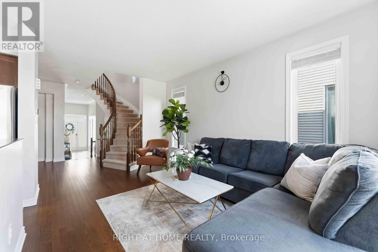 365 Livery Street, Ottawa, Ontario  K2V 0B4 - Photo 5 - X13015080