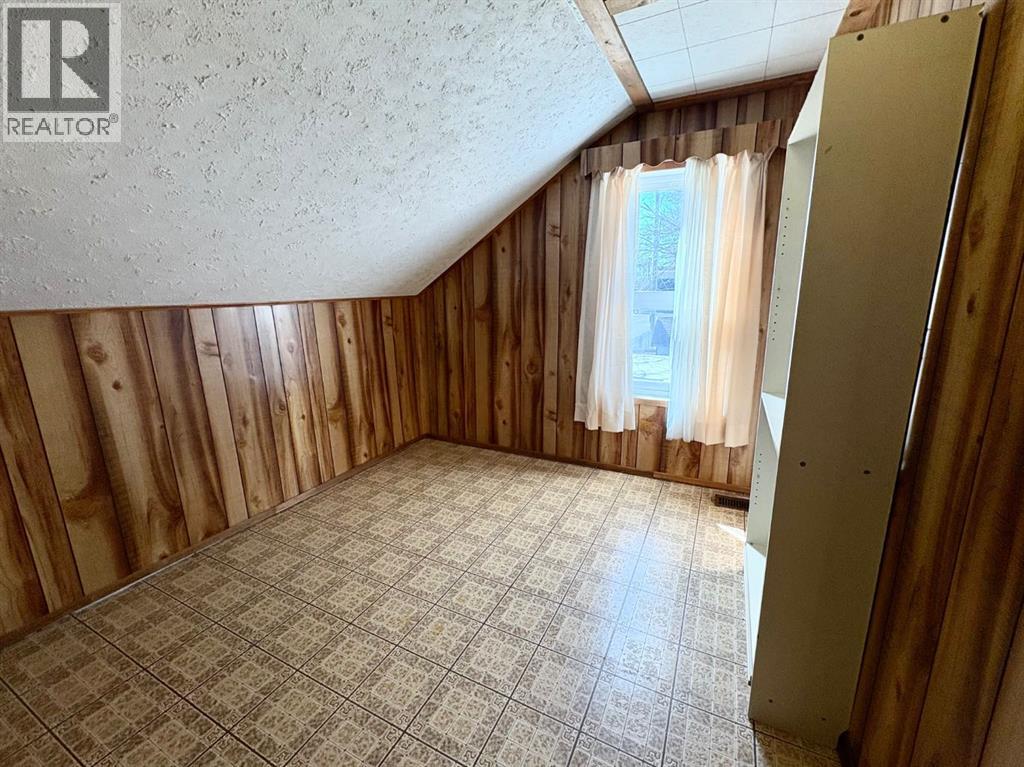 706 12 Street N, Lethbridge, Alberta  T1H 2H4 - Photo 14 - A2301077