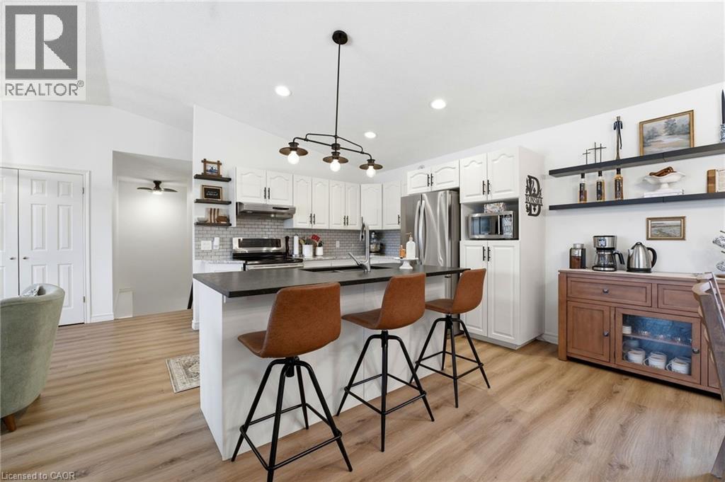 125 Donegan Street W, Listowel, Ontario  N4W 3V5 - Photo 3 - 40811525