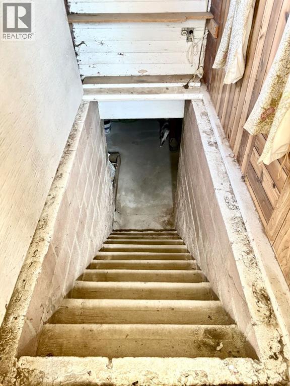 706 12 Street N, Lethbridge, Alberta  T1H 2H4 - Photo 20 - A2301077