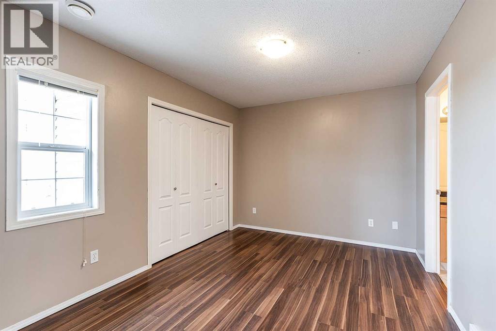 37 Northlands Lane Ne, Medicine Hat, Alberta  T1C 0A8 - Photo 23 - A2293547