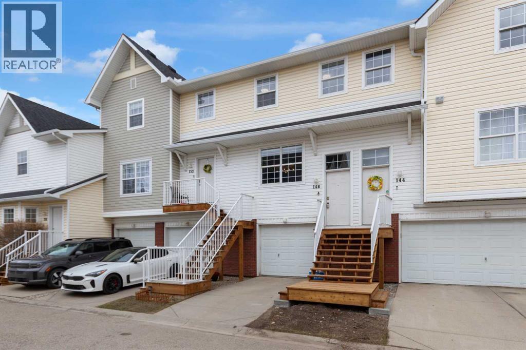 148 Prestwick Acres Lane Se, Calgary, Alberta  T2Z 3Y3 - Photo 2 - A2299612