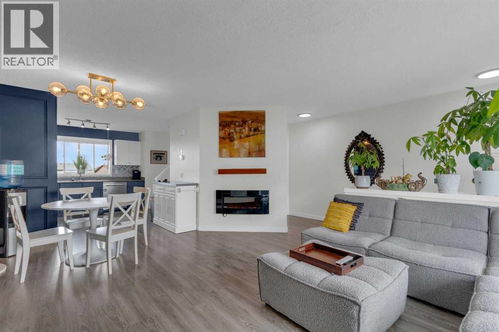 148 Prestwick Acres Lane Se, Calgary, Alberta  T2Z 3Y3 - Photo 6 - A2299612