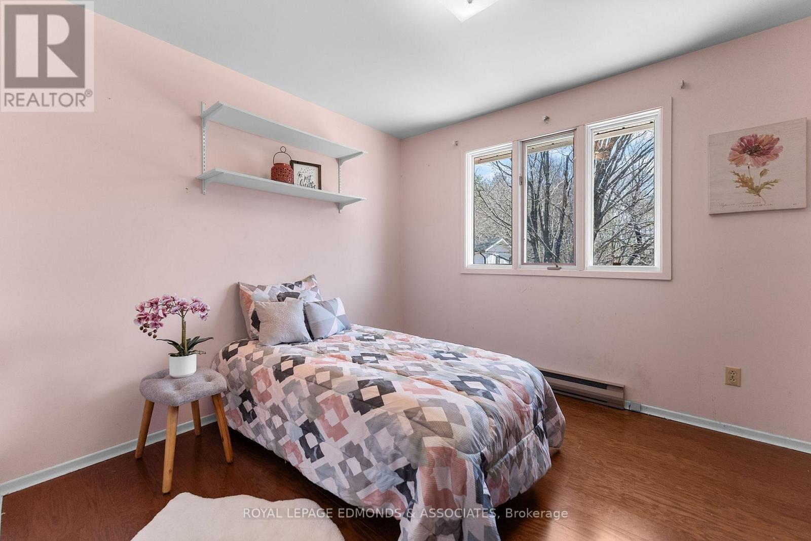 35 Harris Crescent, Whitewater Region, Ontario  K0J 1C0 - Photo 15 - X13015894