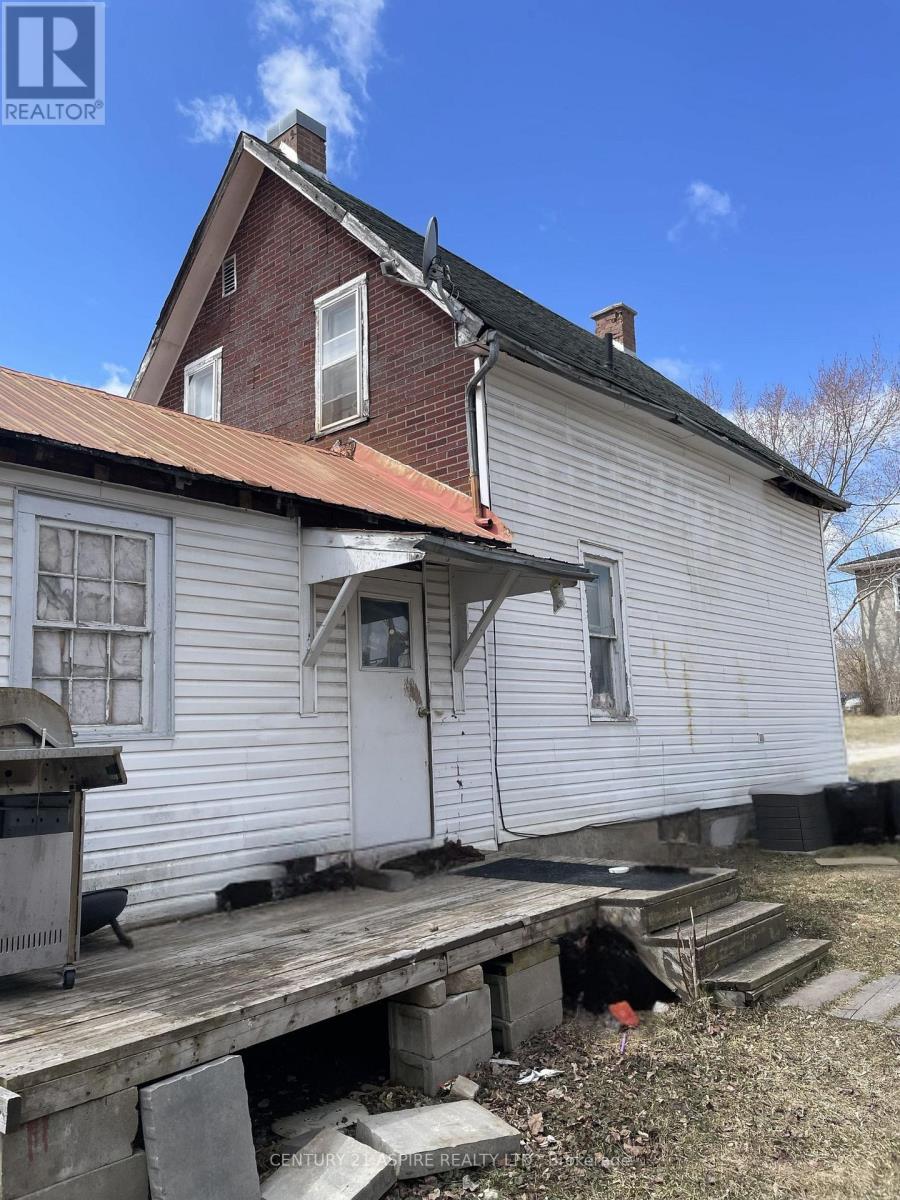 5121 60 Highway, Admaston/bromley, Ontario  K0J 1S0 - Photo 5 - X13015896