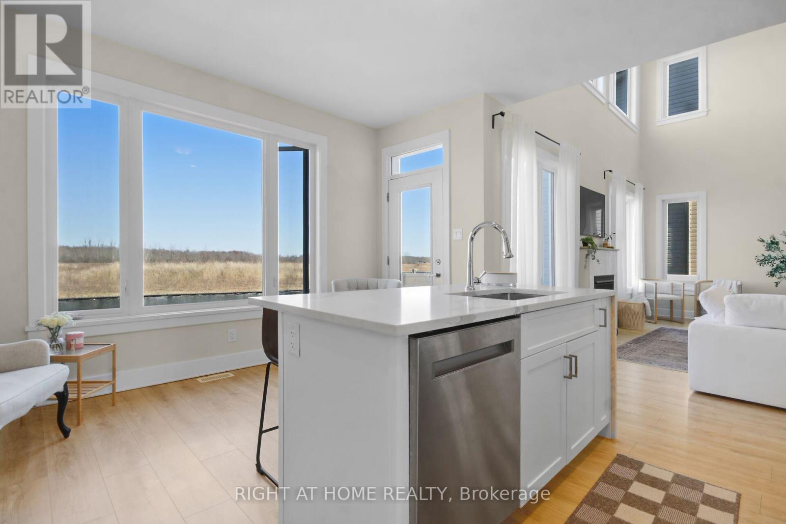 77 Dunlop Road, Carleton Place, Ontario  K7C 0R8 - Photo 11 - X13015960