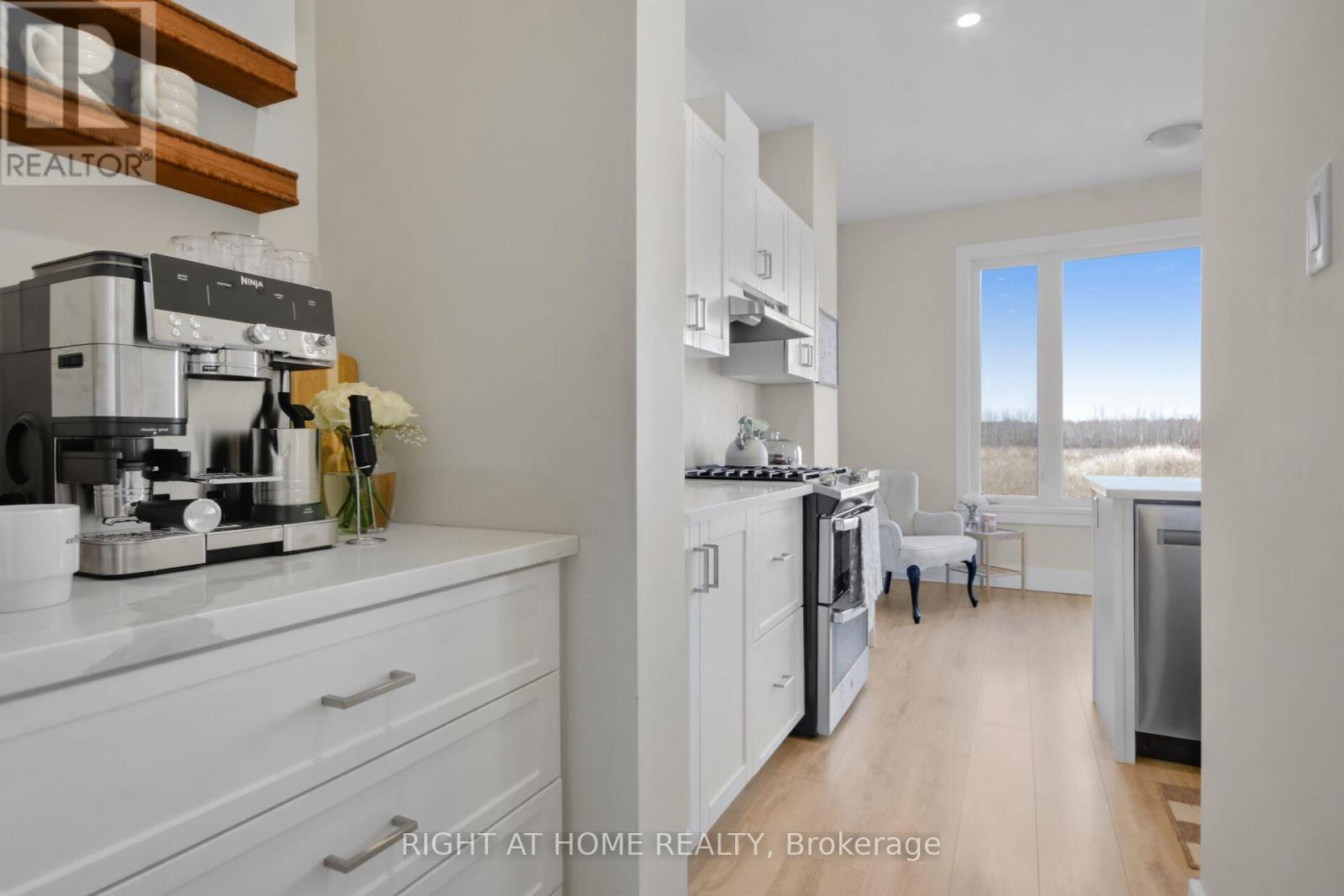 77 Dunlop Road, Carleton Place, Ontario  K7C 0R8 - Photo 12 - X13015960