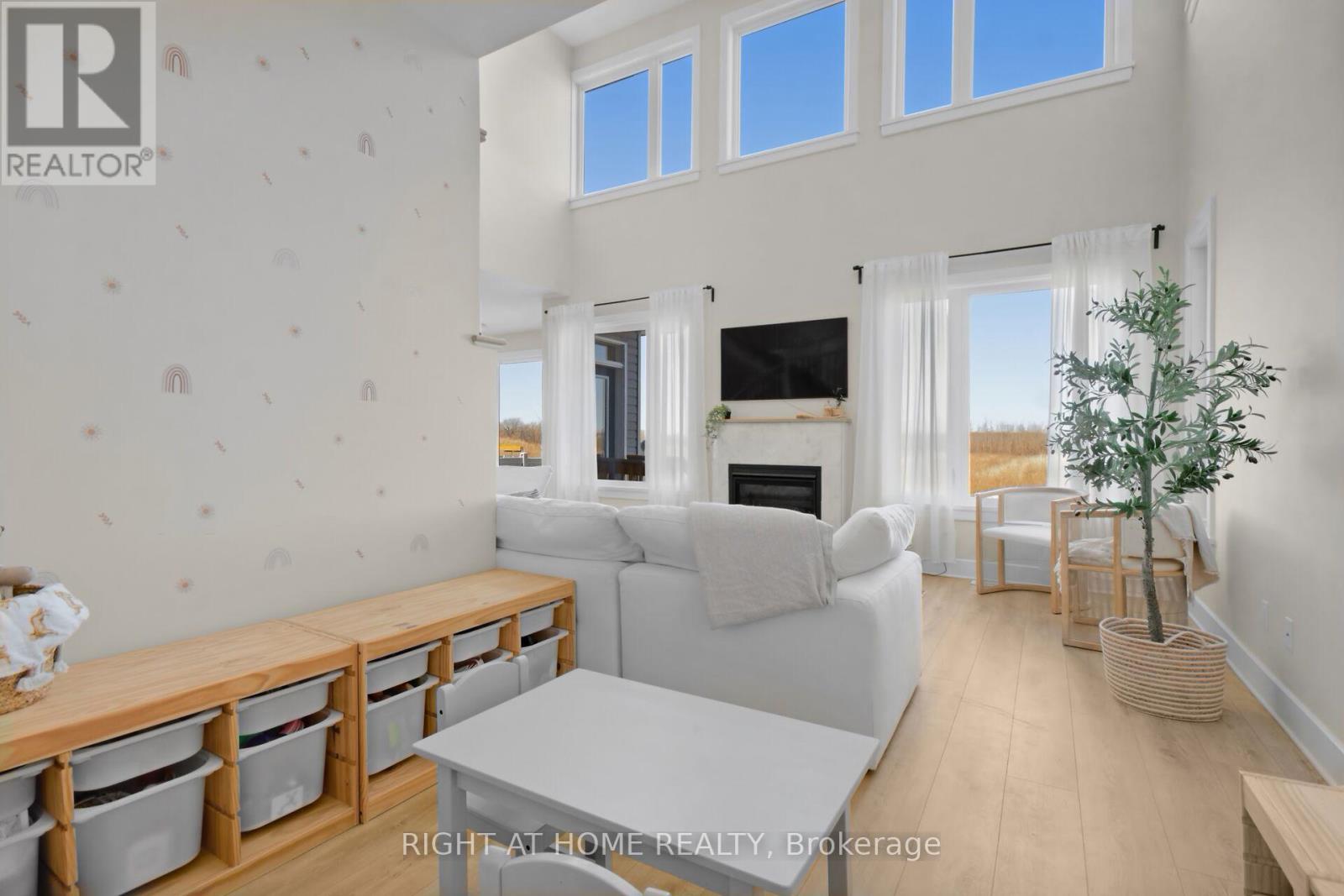 77 Dunlop Road, Carleton Place, Ontario  K7C 0R8 - Photo 19 - X13015960