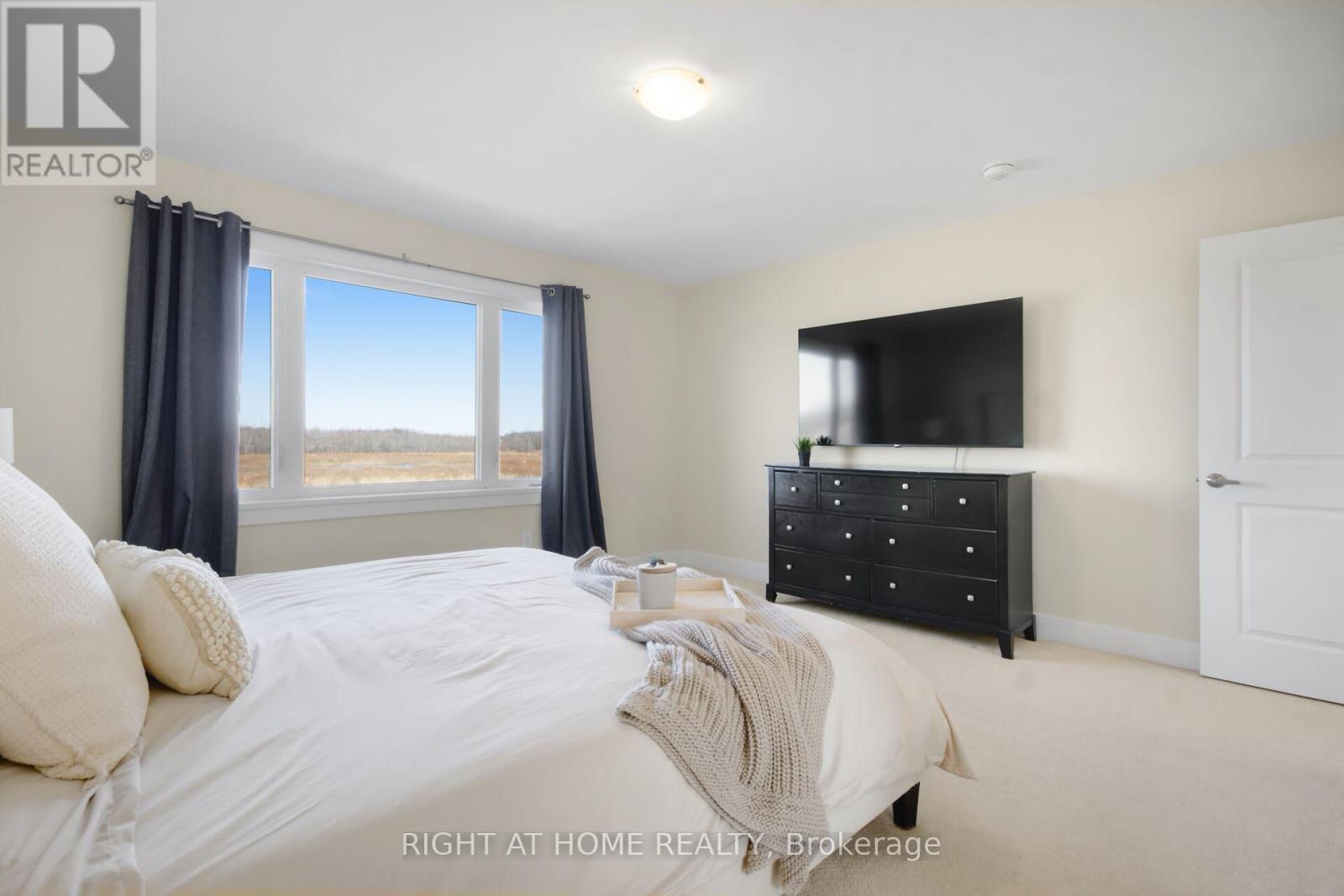 77 Dunlop Road, Carleton Place, Ontario  K7C 0R8 - Photo 24 - X13015960