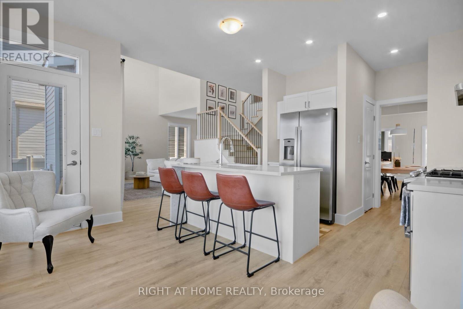 77 Dunlop Road, Carleton Place, Ontario  K7C 0R8 - Photo 9 - X13015960