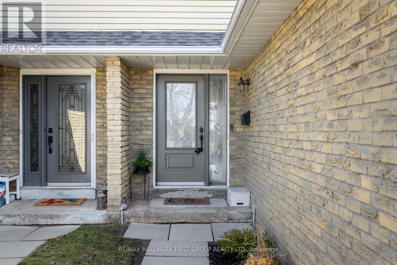 1267 Northbrook Street, Oshawa, Ontario  L1G 7M5 - Photo 4 - E13006192