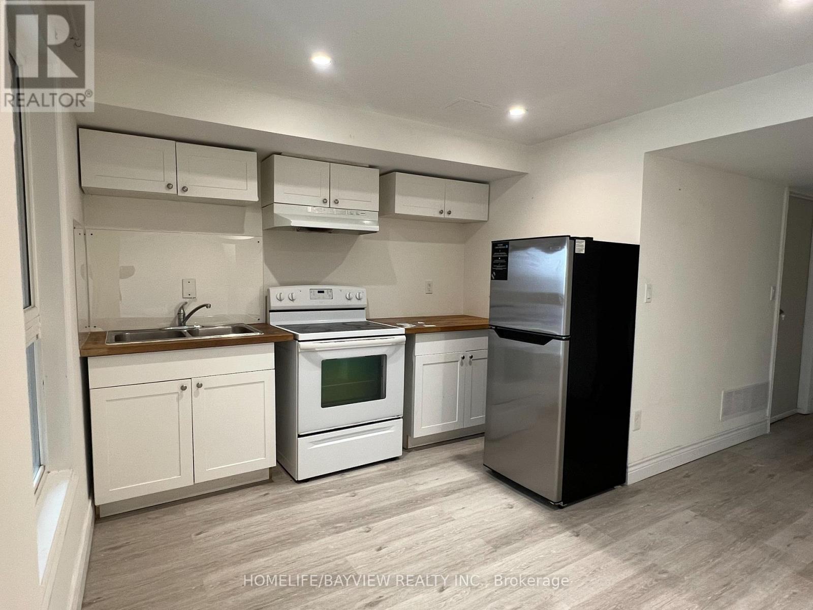 Bmnt - 367 Silken Laumann Drive, Newmarket, Ontario  L3X 2J1 - Photo 5 - N13011988