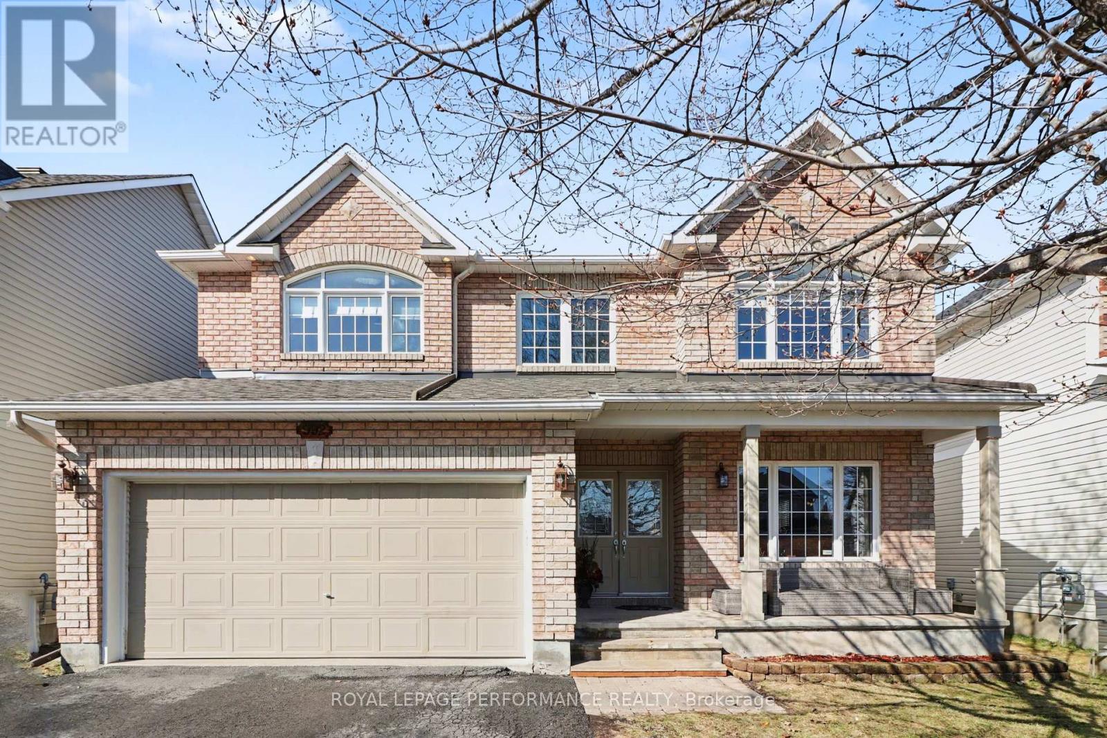 992 BALLANTYNE DRIVE, Ottawa, Ontario