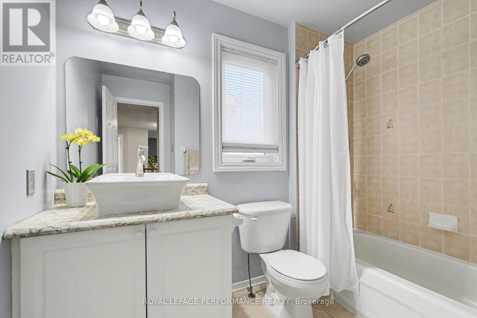 992 Ballantyne Drive, Ottawa, Ontario  K4A 4H4 - Photo 28 - X12963384