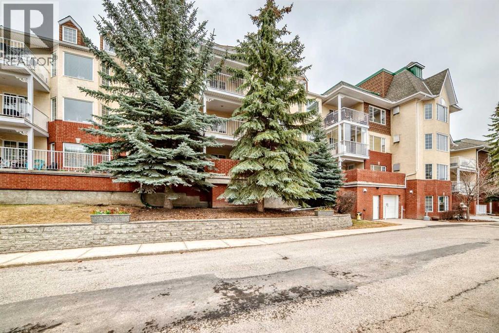 3202 Sienna Park Green Sw, Calgary, Alberta  T3H 3N7 - Photo 2 - A2292319