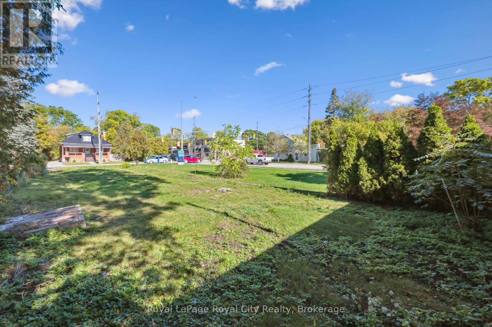 239 Elizabeth Street, Guelph, Ontario  N1E 2X6 - Photo 3 - X13015872