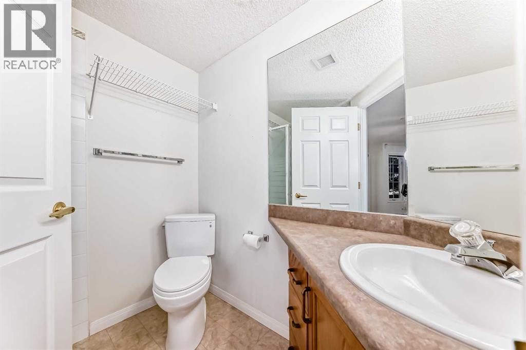 3202 Sienna Park Green Sw, Calgary, Alberta  T3H 3N7 - Photo 26 - A2292319