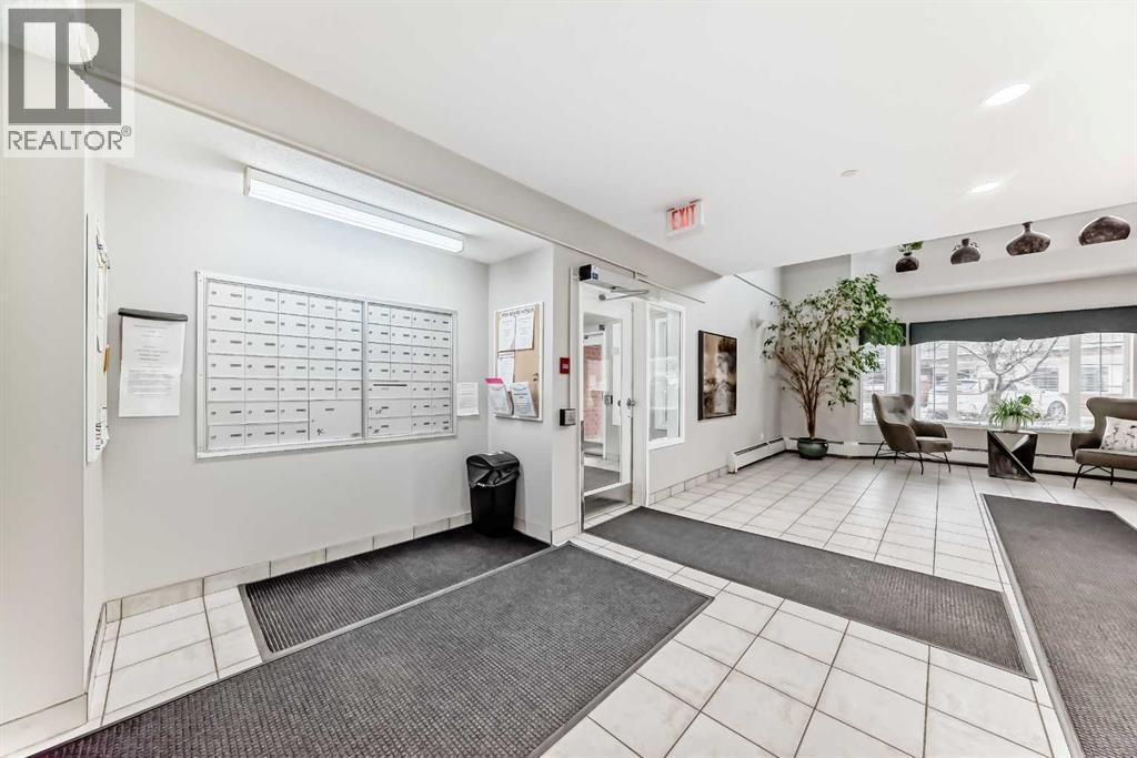 3202 Sienna Park Green Sw, Calgary, Alberta  T3H 3N7 - Photo 35 - A2292319