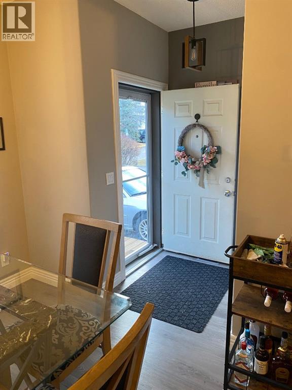 131 Bridlewood View SW, Calgary, Alberta  T2Z 3Y1 - Photo 3 - A2301041
