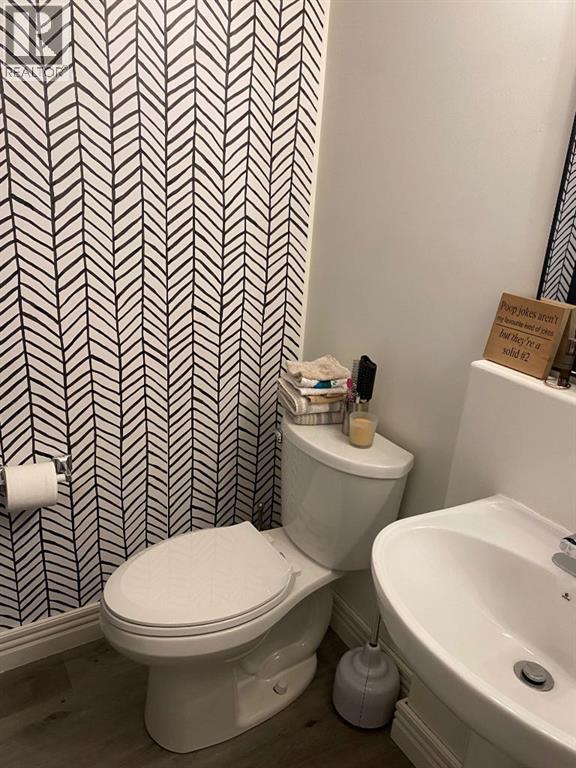 131 Bridlewood View SW, Calgary, Alberta  T2Z 3Y1 - Photo 12 - A2301041