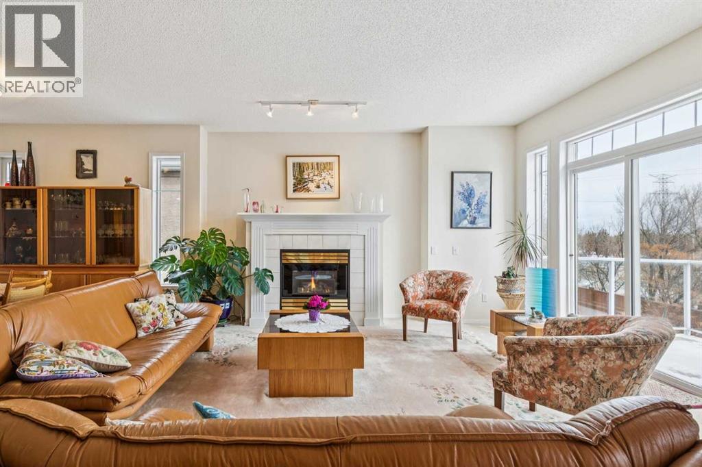 12 Signal Hill Lane Sw, Calgary, Alberta  T3H 3N8 - Photo 10 - A2299943