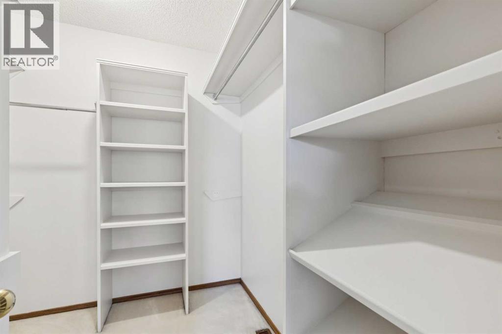 1442 Sunwood Road Se, Calgary, Alberta  T2X 2K8 - Photo 15 - A2300343