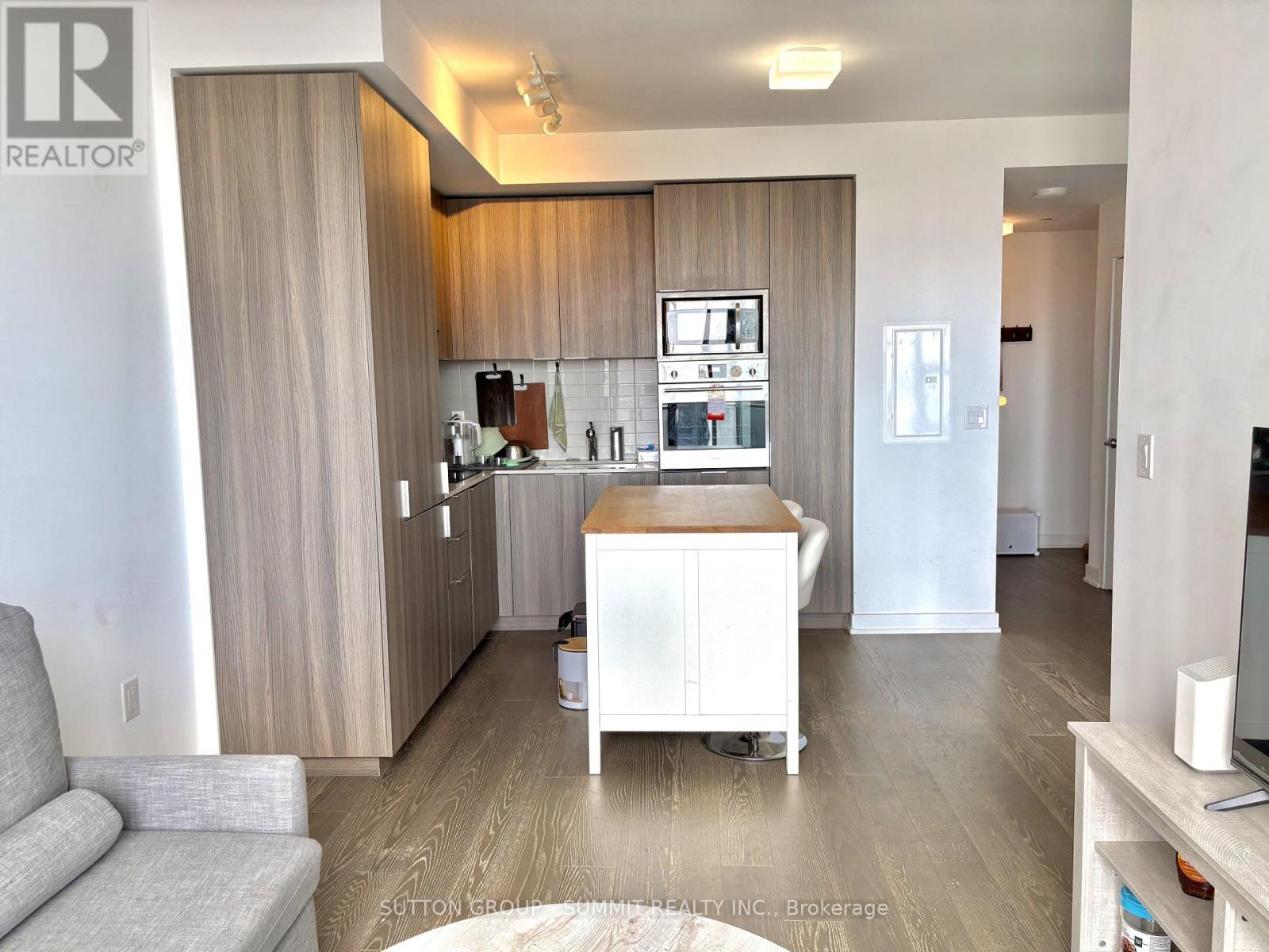 3006 - 11 Wellesley Street, Toronto, Ontario  M4Y 0G4 - Photo 14 - C13015876