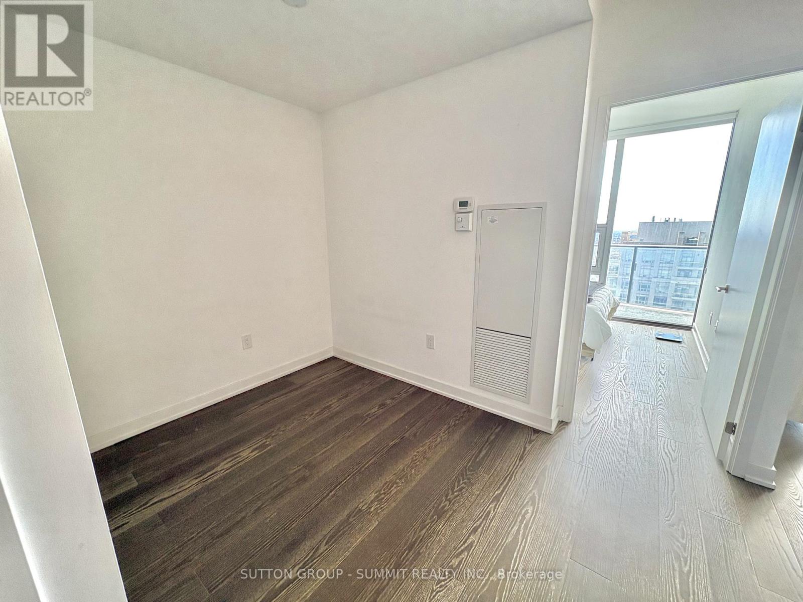 3006 - 11 Wellesley Street, Toronto, Ontario  M4Y 0G4 - Photo 19 - C13015876