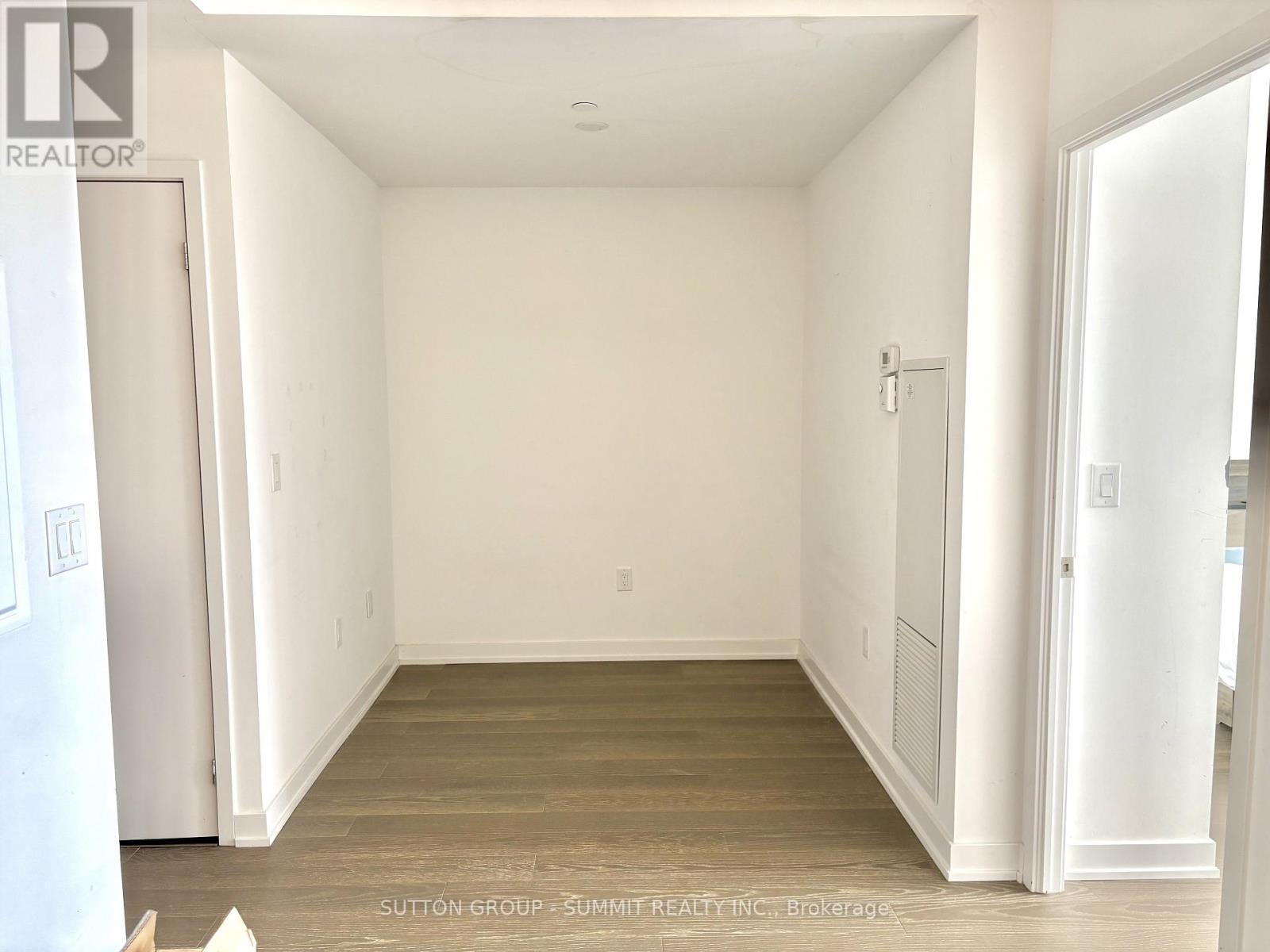 3006 - 11 Wellesley Street, Toronto, Ontario  M4Y 0G4 - Photo 20 - C13015876