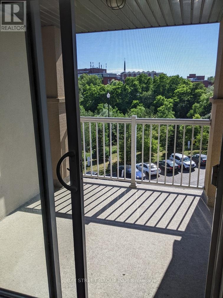 429 - 684 Warden Avenue, Toronto, Ontario  M1L 4W4 - Photo 13 - E13015882