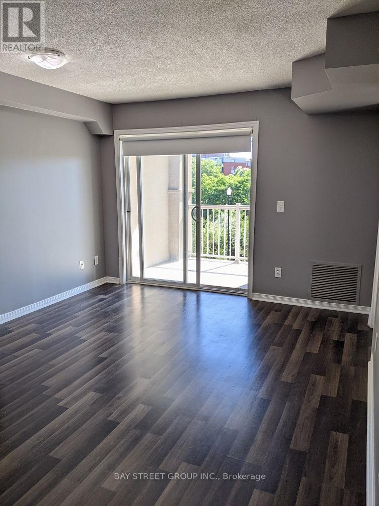 429 - 684 Warden Avenue, Toronto, Ontario  M1L 4W4 - Photo 7 - E13015882